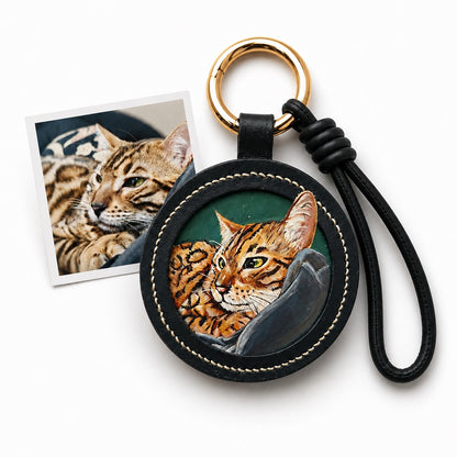 Custom Leather Pet Portrait Keychain – Handmade Embossed Pet Memorial Keyring